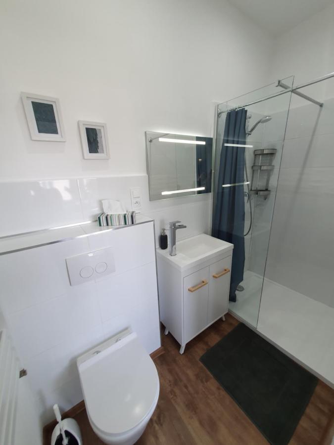 Pod Wieza Apartment *